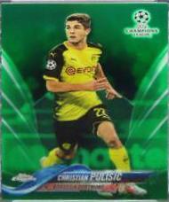 Christian Pulisic [Dribbling Green Refractor] #25