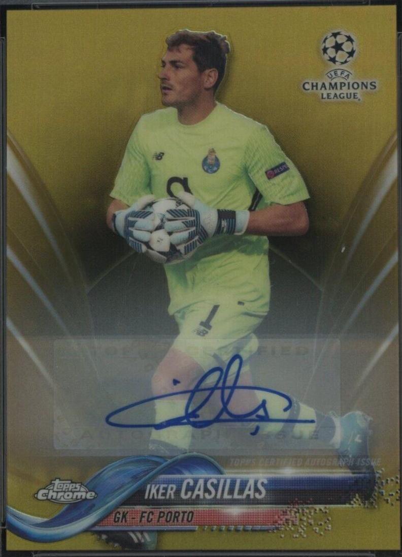 Iker Casillas [Autograph Gold Refractor] #44