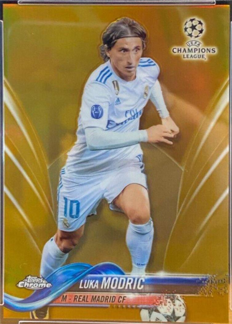 Luka Modric [Gold Refractor] #38