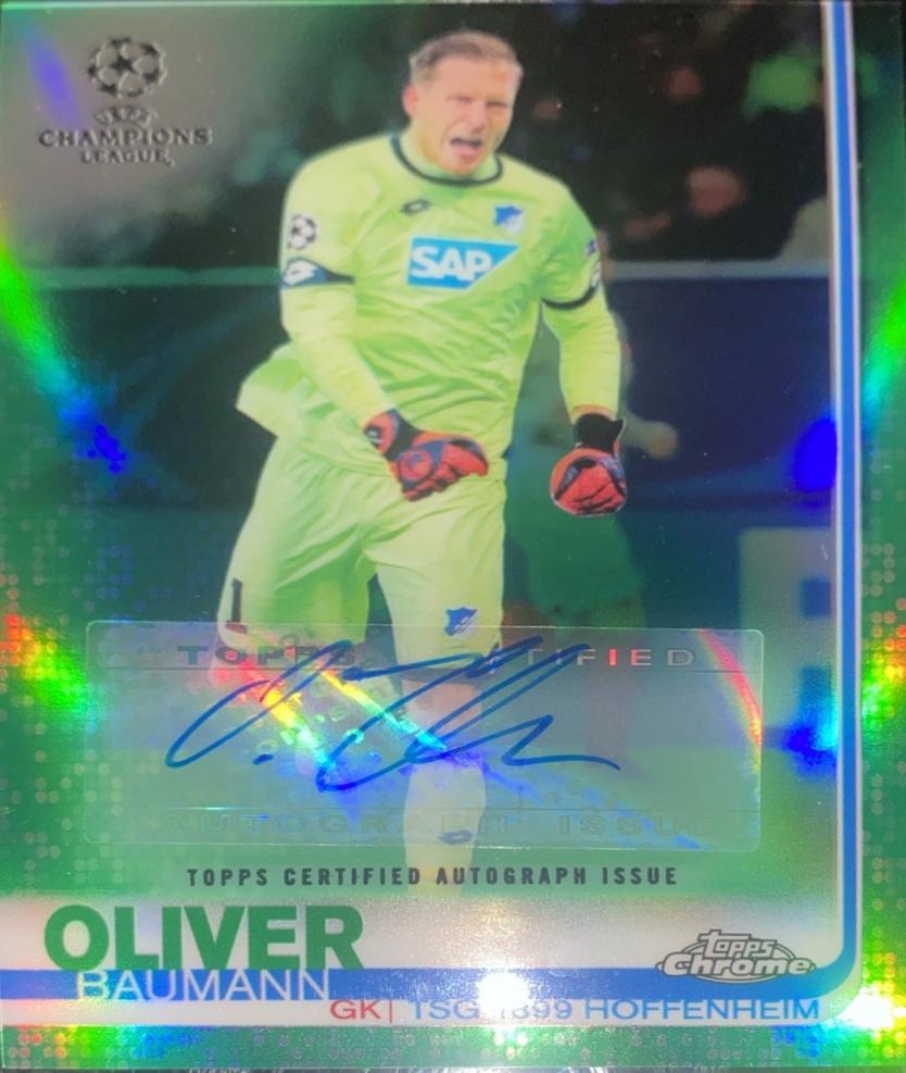 Oliver Baumann [Autograph Green Refractor] #54