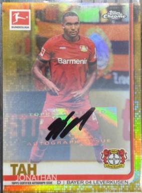 Jonathan Tah [Autograph Gold Refractor] #13
