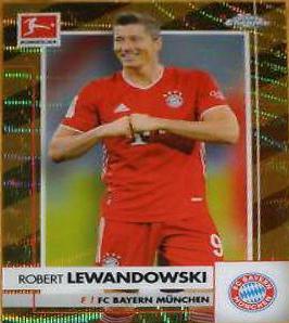 Robert Lewandowski [Gold Wave Refractor] #80