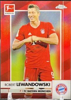 Robert Lewandowski [Red Refractor] #80