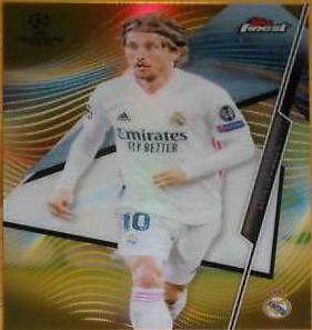 Luka Modric [Gold Refractor] #33