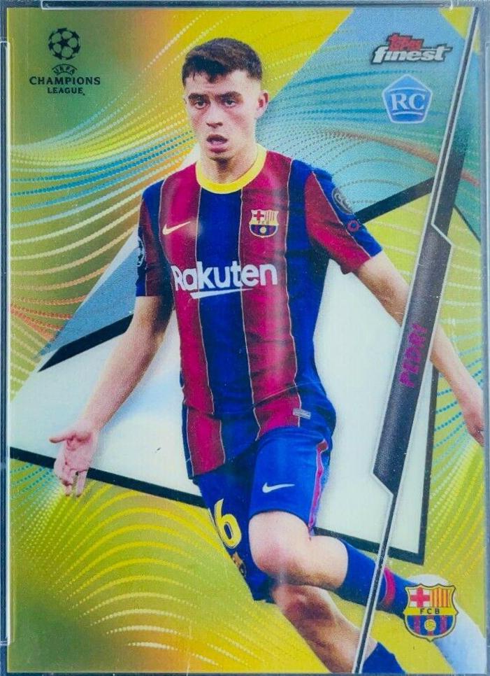 Pedri [Gold Refractor] #36