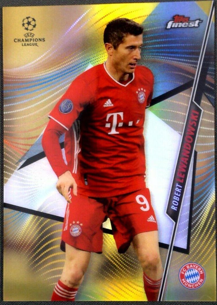 Robert Lewandowski [Gold Refractor] #50