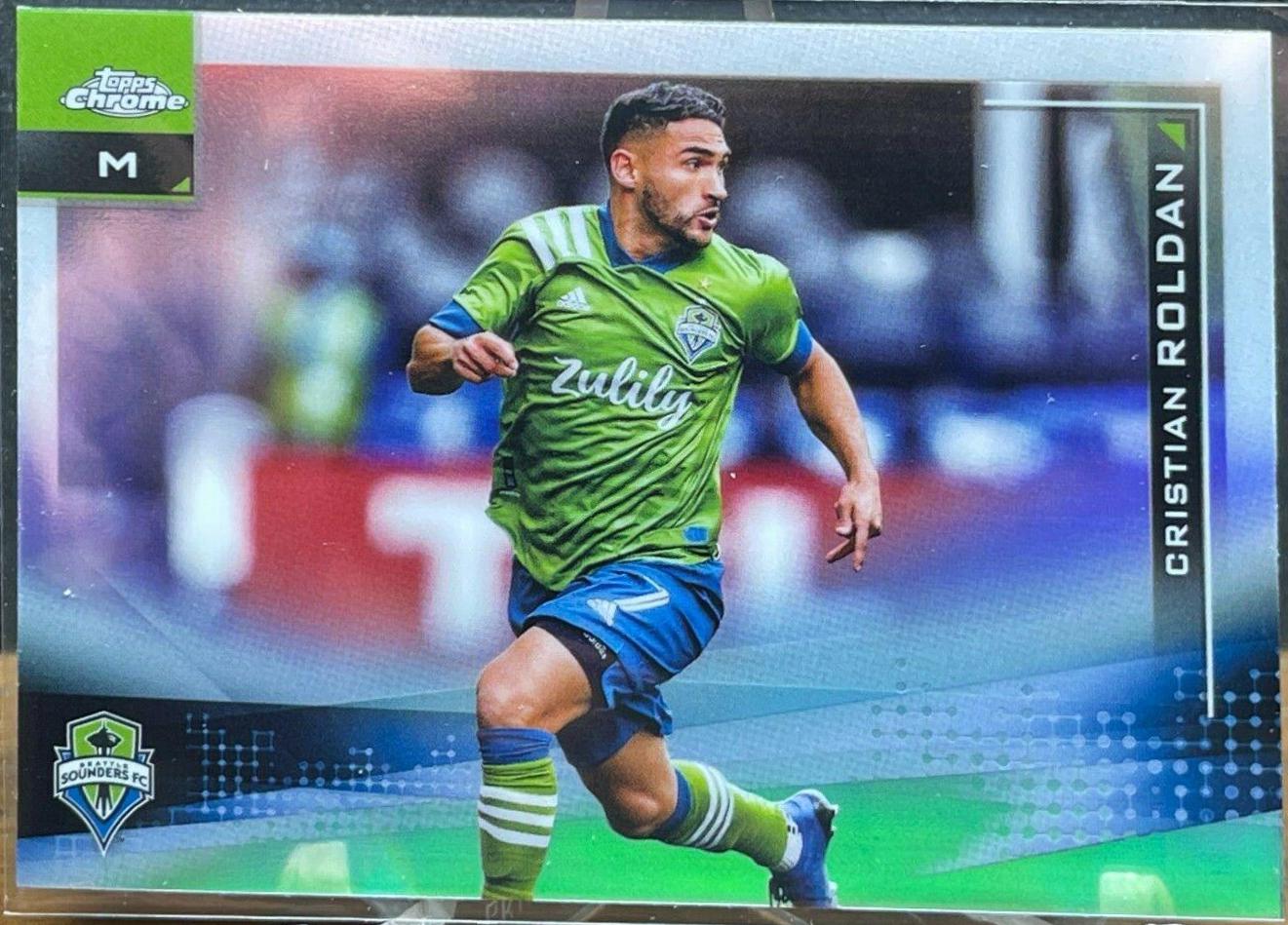 Cristian Roldan [Refractor] #18