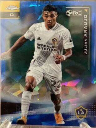 Julian Araujo #154