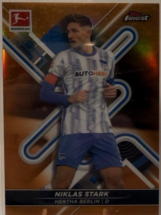 Niklas Stark [Orange] #12