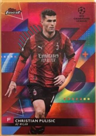 Christian Pulisic [Red Refractor] #32