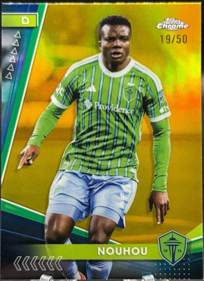 Nouhou [Gold Refractor] #33