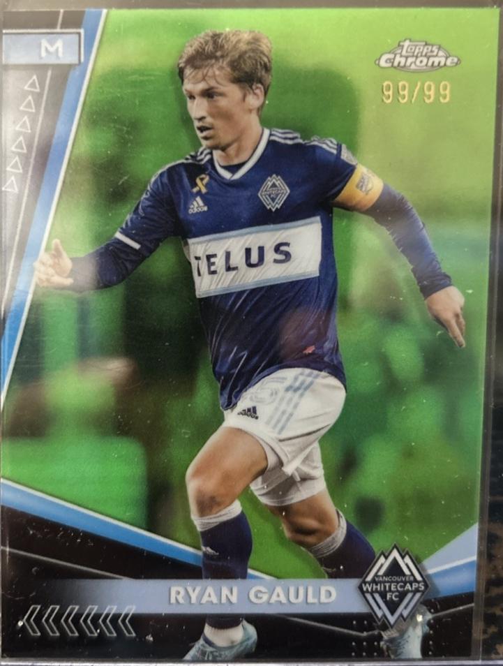 Ryan Gauld [Neon Green Wave Refractor] #82