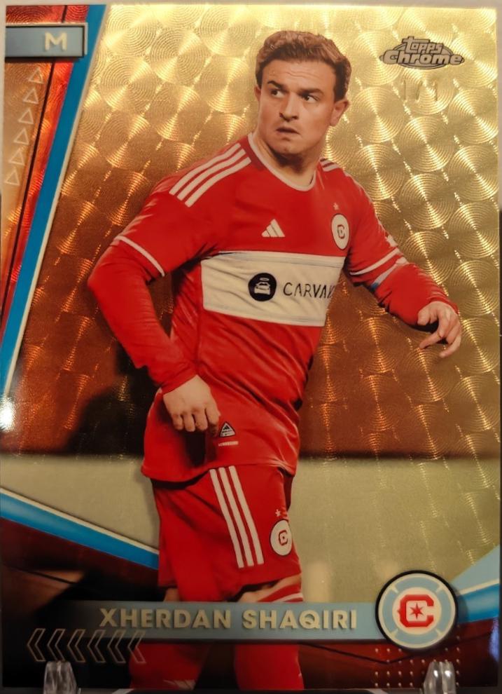 Xherdan Shaqiri [Superfractor] #25