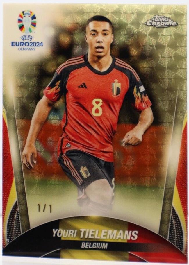 Youri Tielemans [Superfractor] #32