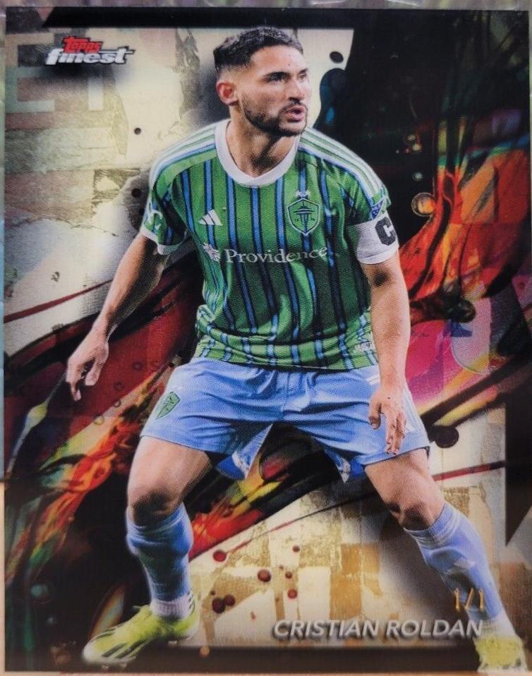 Cristian Roldan [Superfractor] #24