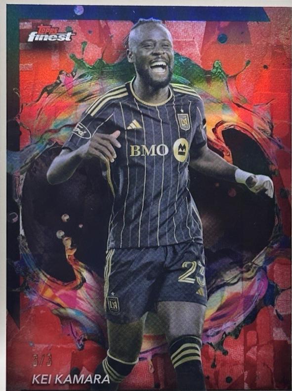 Kei Kamara [Red Refractor] #299