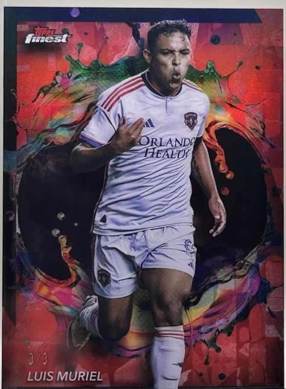 Luis Muriel [Red Refractor] #247