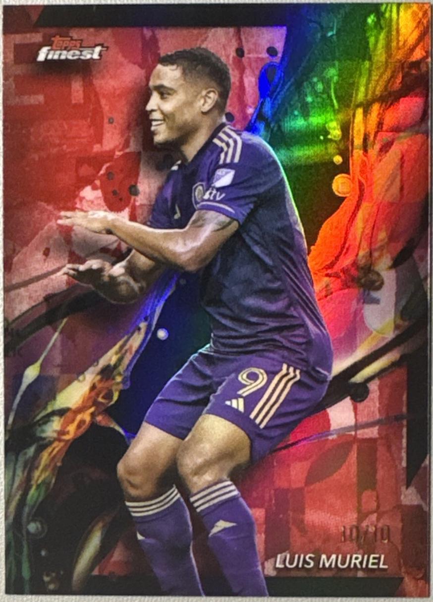 Luis Muriel [Red Refractor] #48