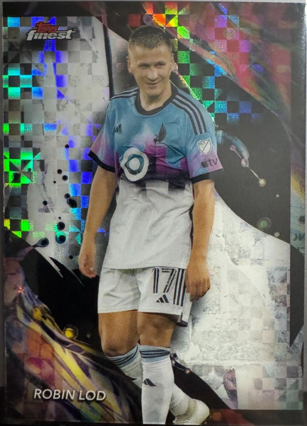 Robin Lod [Checkerboard Refractor] #187