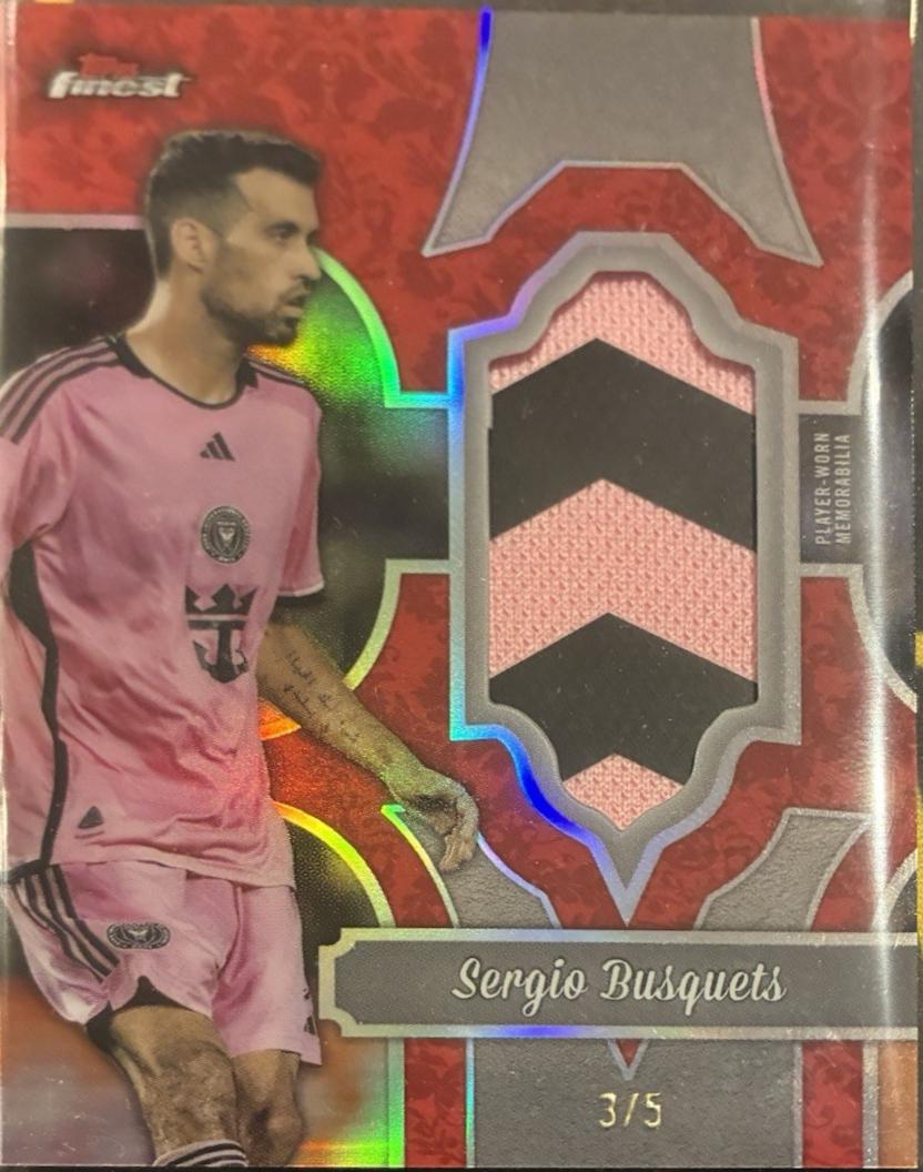 Sergio Busquets [Red Refractor] #FF-SB