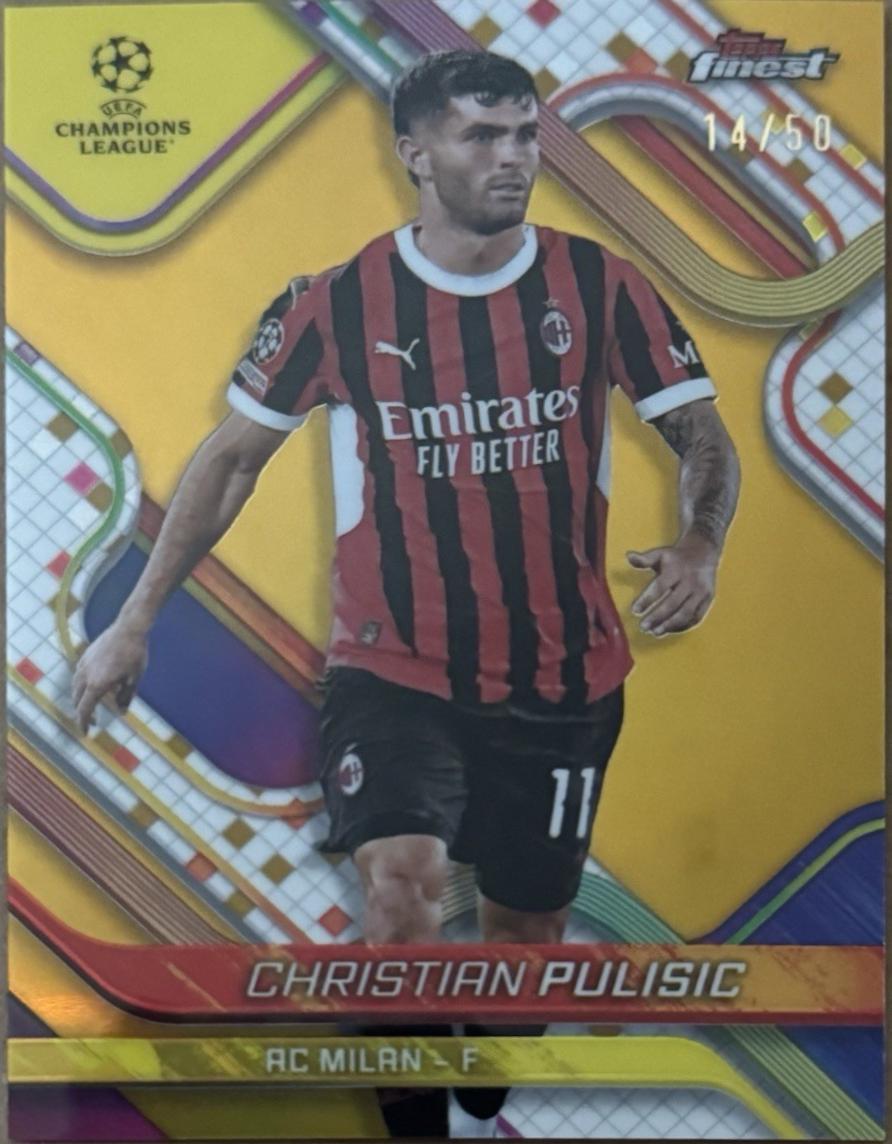 Christian Pulisic [Gold Refractor] #76