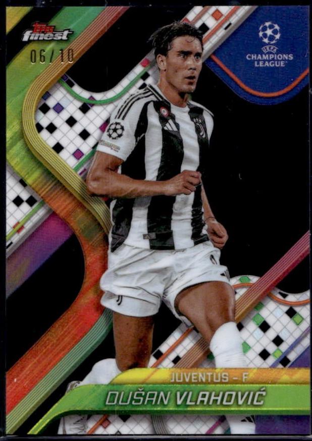 Dusan Vlahovic [Black Refractor] #6