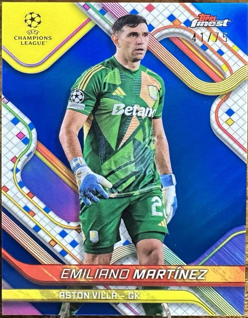 Emiliano Martinez [Blue Refractor] #110