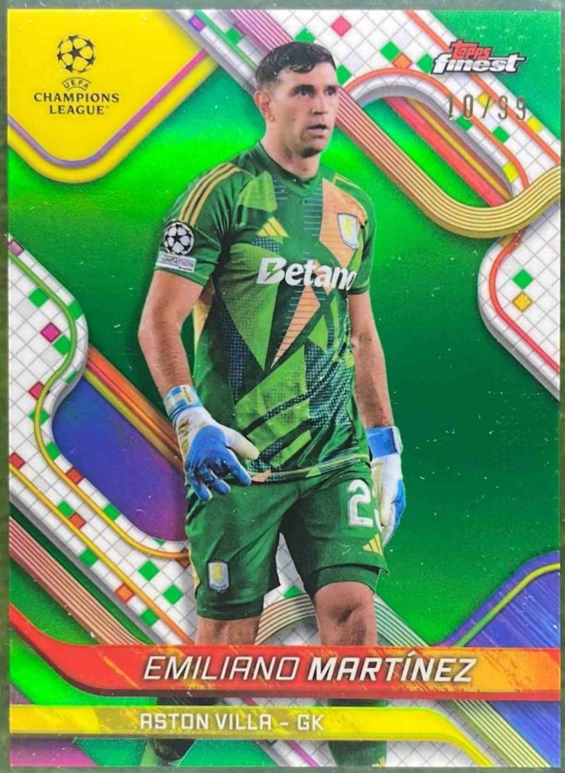 Emiliano Martinez [Green Refractor] #110