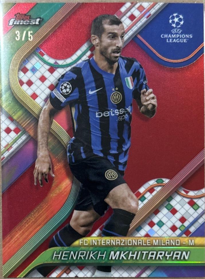 Henrikh Mkhitaryan [Red Refractor] #106