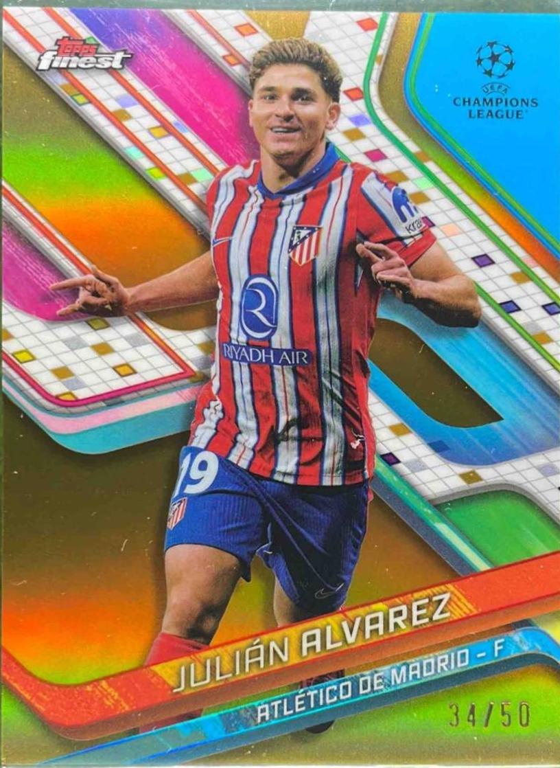 Julian Alvarez [Gold Refractor] #91