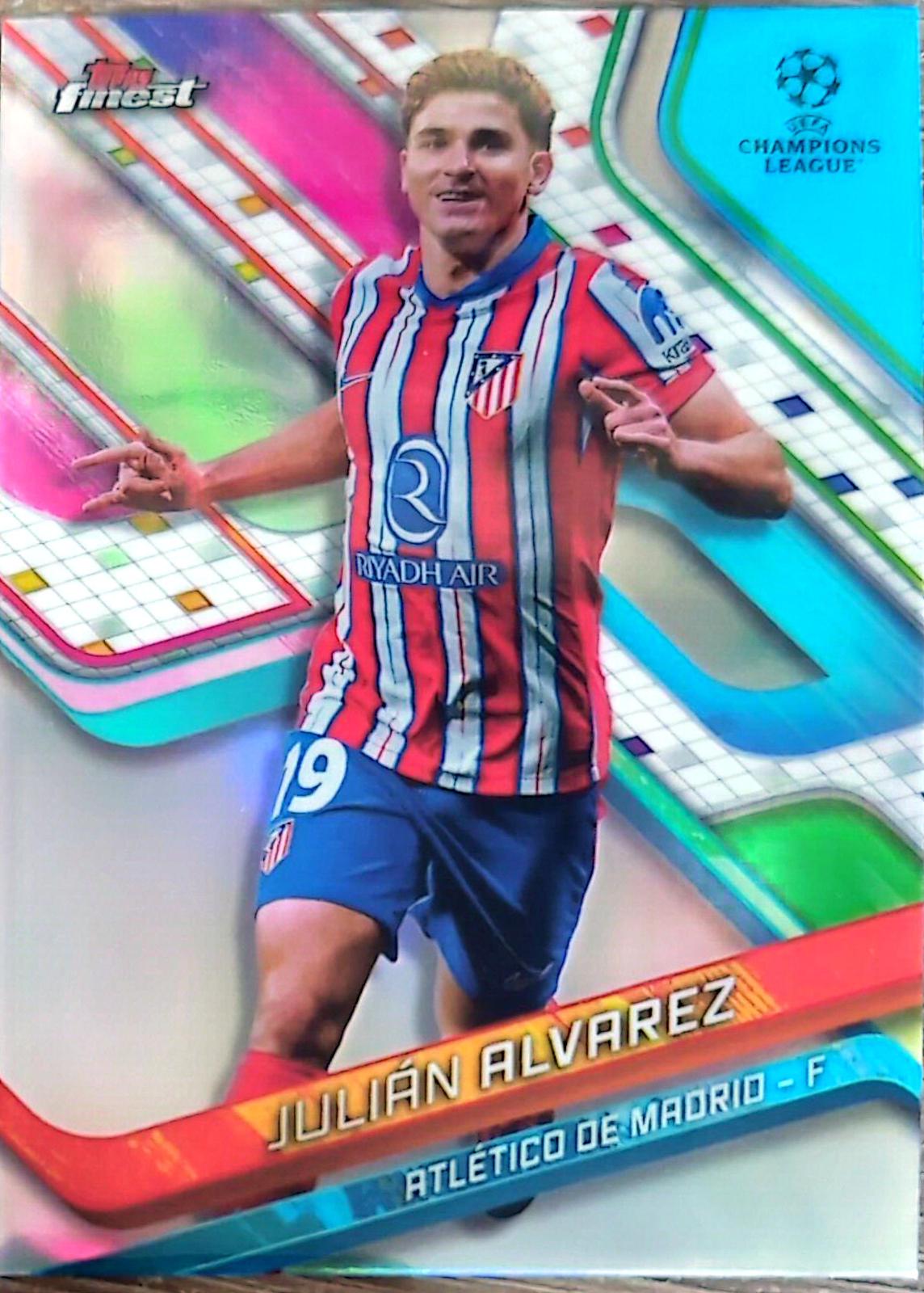 Julian Alvarez [Refractor] #91