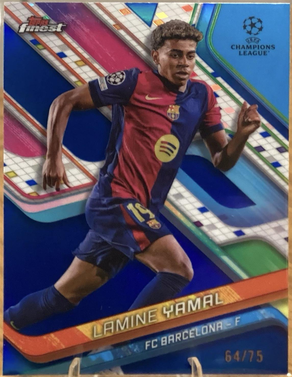 Lamine Yamal [Blue Refractor] #99