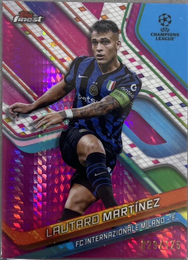 Lautaro Martinez [Pink Prism Refractor] #35