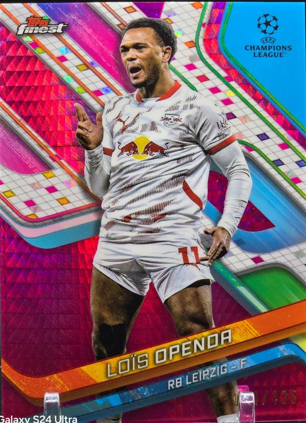 Lois Openda [Pink Prism Refractor] #25