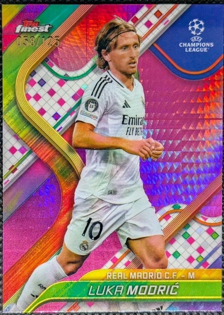 Luka Modric [Pink Prism Refractor] #10