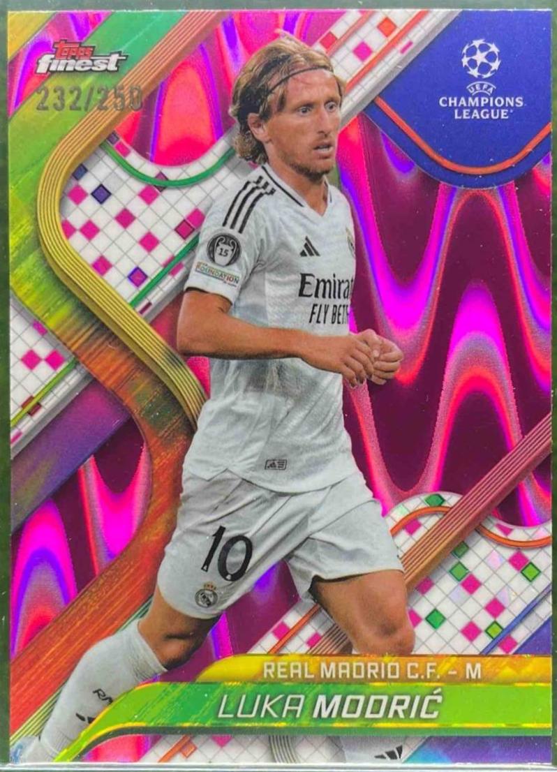 Luka Modric [Pink Raywave Refractor] #10