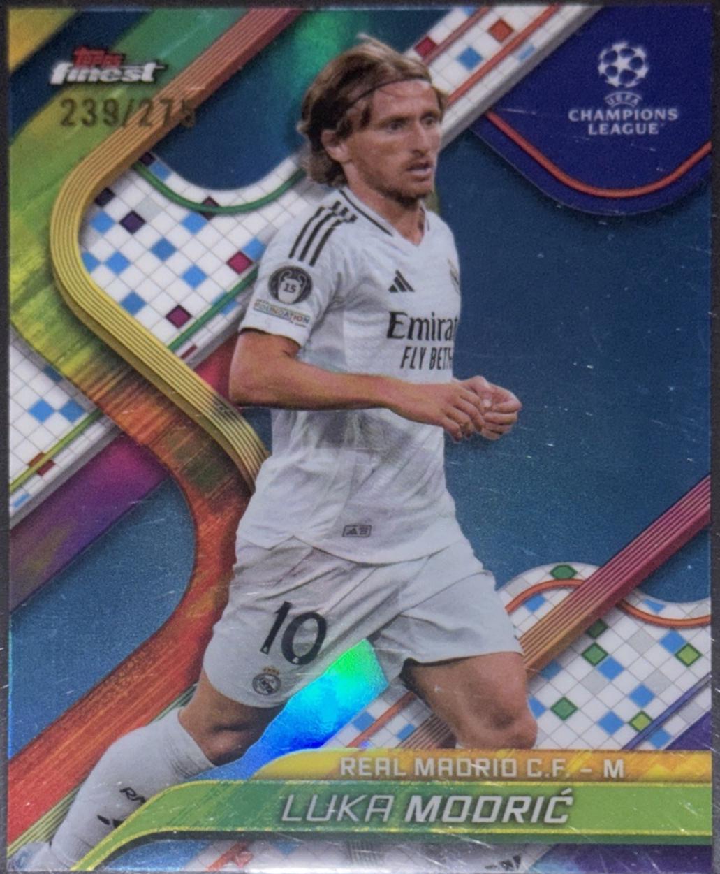 Luka Modric [Sky Blue Refractor] #10