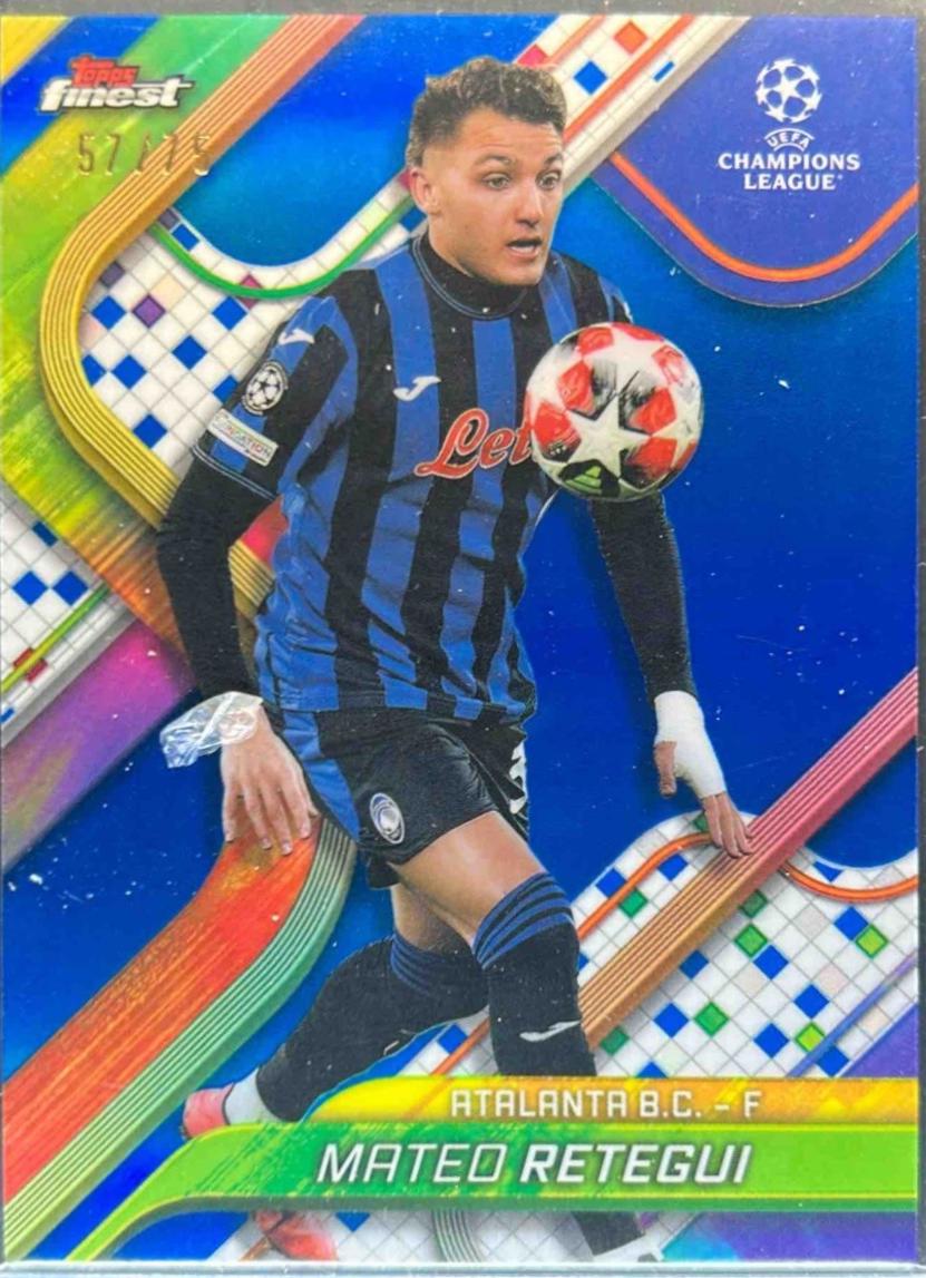 Mateo Retegui [Blue Refractor] #57