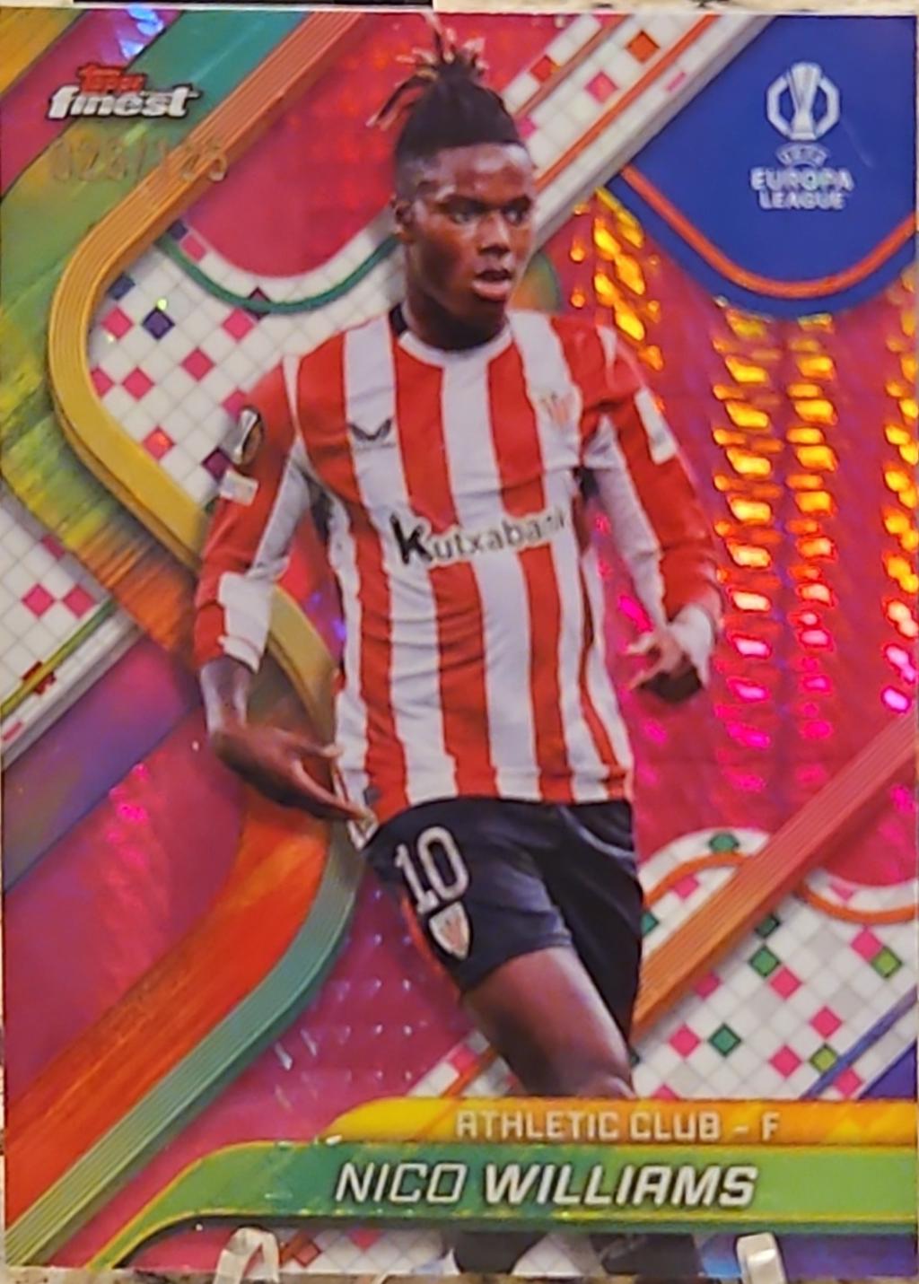 Nico Williams [Pink Prism Refractor] #69