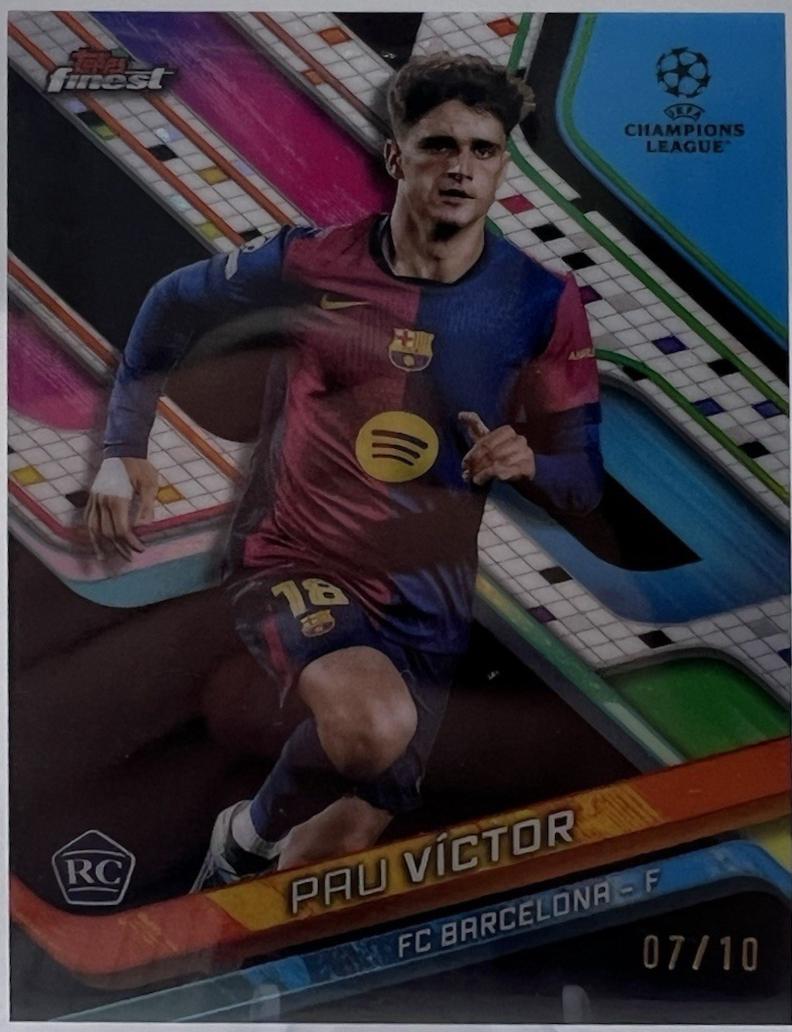 Pau Victor [Black Refractor] #87