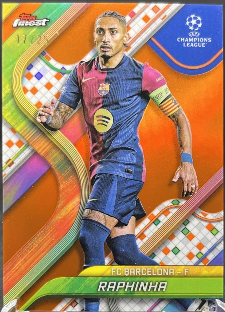 Raphinha [Orange Refractor] #132
