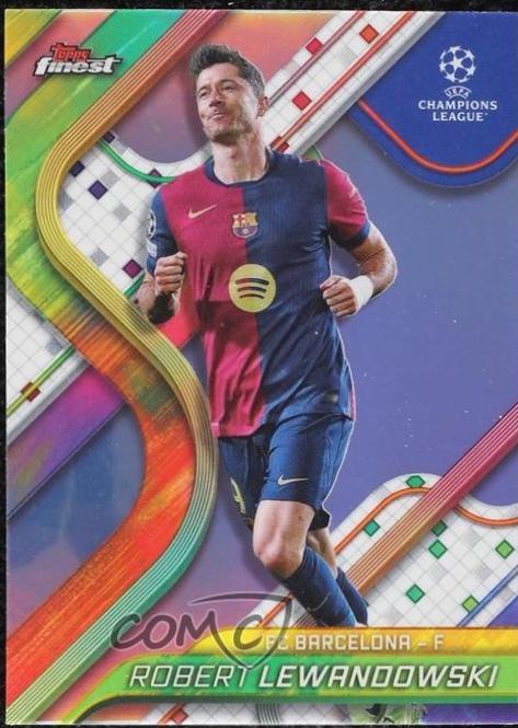 Robert Lewandowski [Refractor] #19