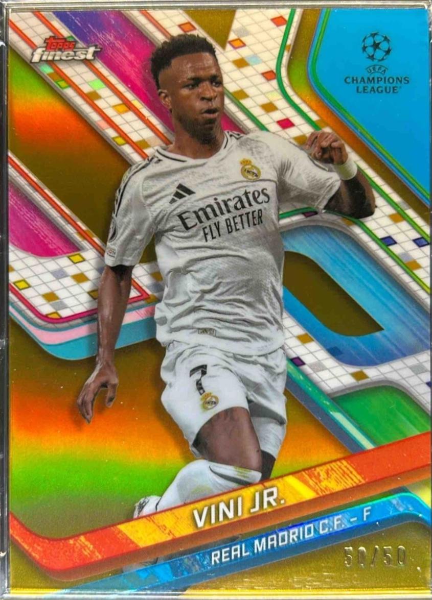 Vini Jr. [Gold Refractor] #7