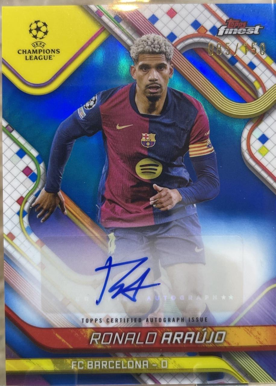Ronald Araujo [Blue Refractor] #BA-UJ