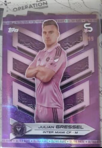 Julian Gressel [Classic Pink Refractor Chrome] #7