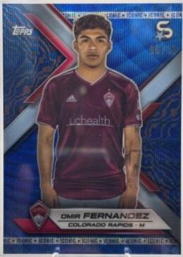 Omir Fernandez [Iconic Blue Wave Refractor Chrome] #130