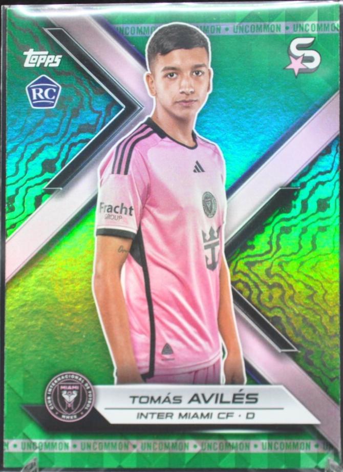Tomas Aviles [Uncommon Green] #8
