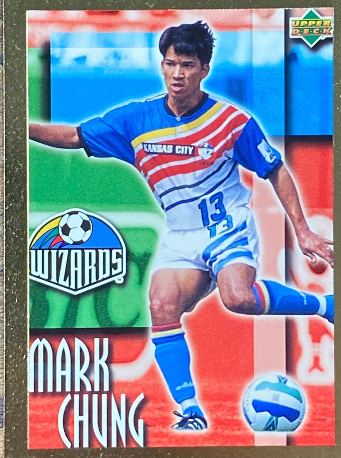 Mark Chung [Gold] #17