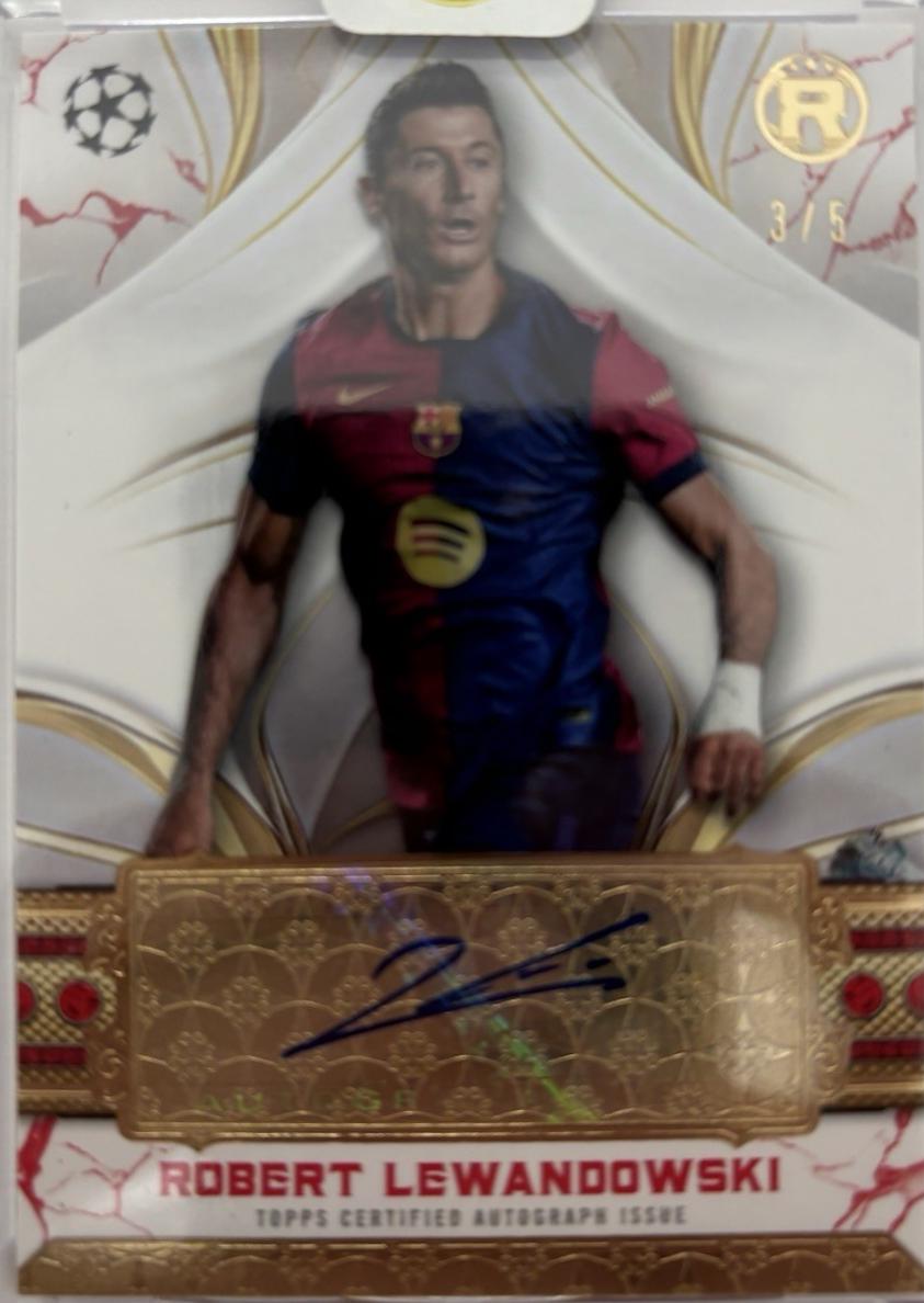 Robert Lewandowski [Red] #RA-RL