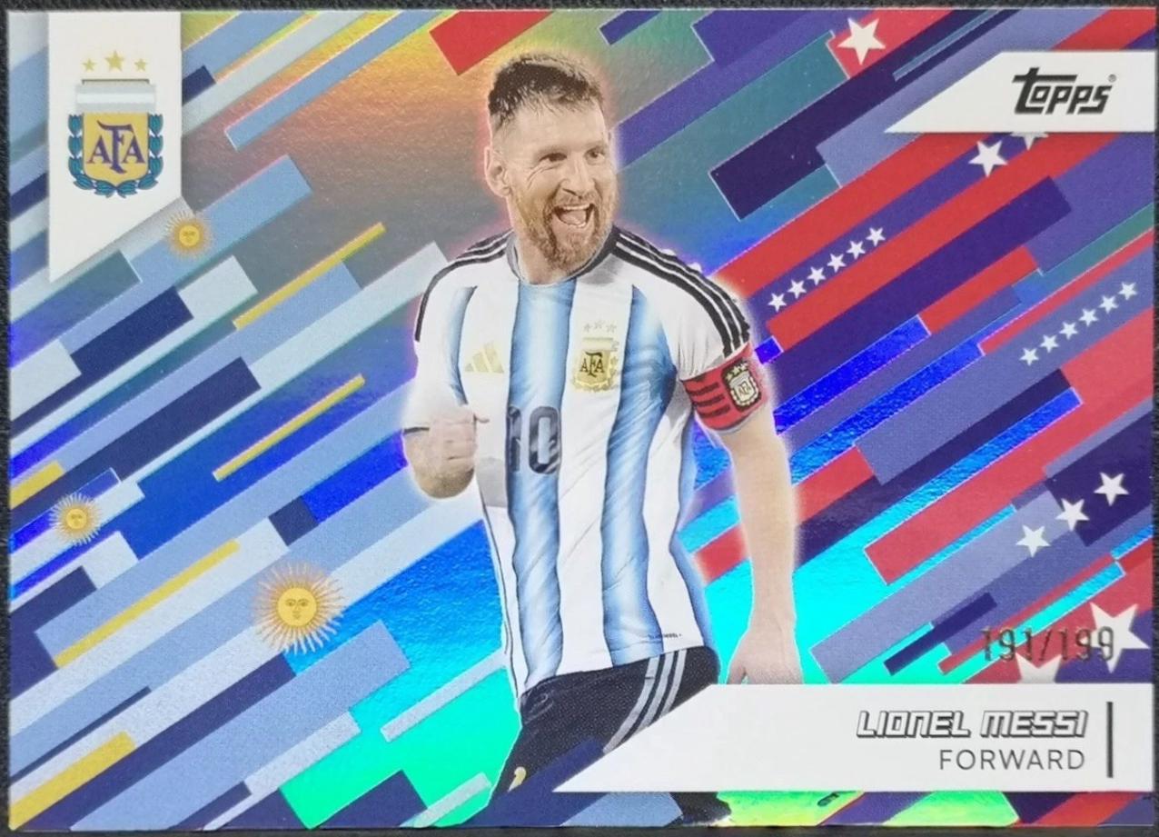 Lionel Messi [Aqua Rainbow Foil] #31